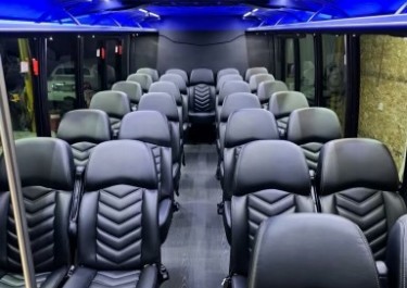 27-Passenger Mini Coach Bus Photo